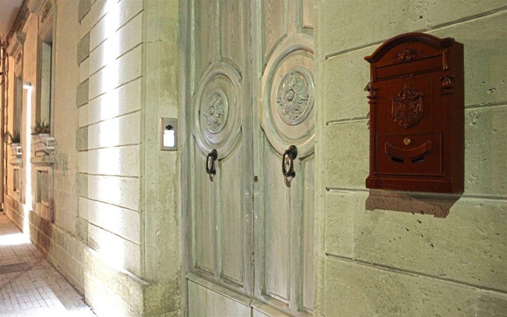 Bed and Breakfast Palazzo Dei Dondoli Lecce Exterior foto