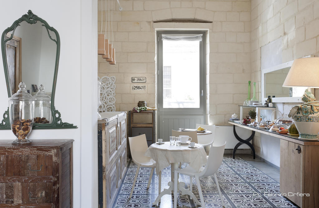 Bed and Breakfast Palazzo Dei Dondoli Lecce Exterior foto